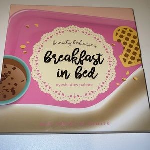 NEW Beauty Bakeries eyeshadow palette
